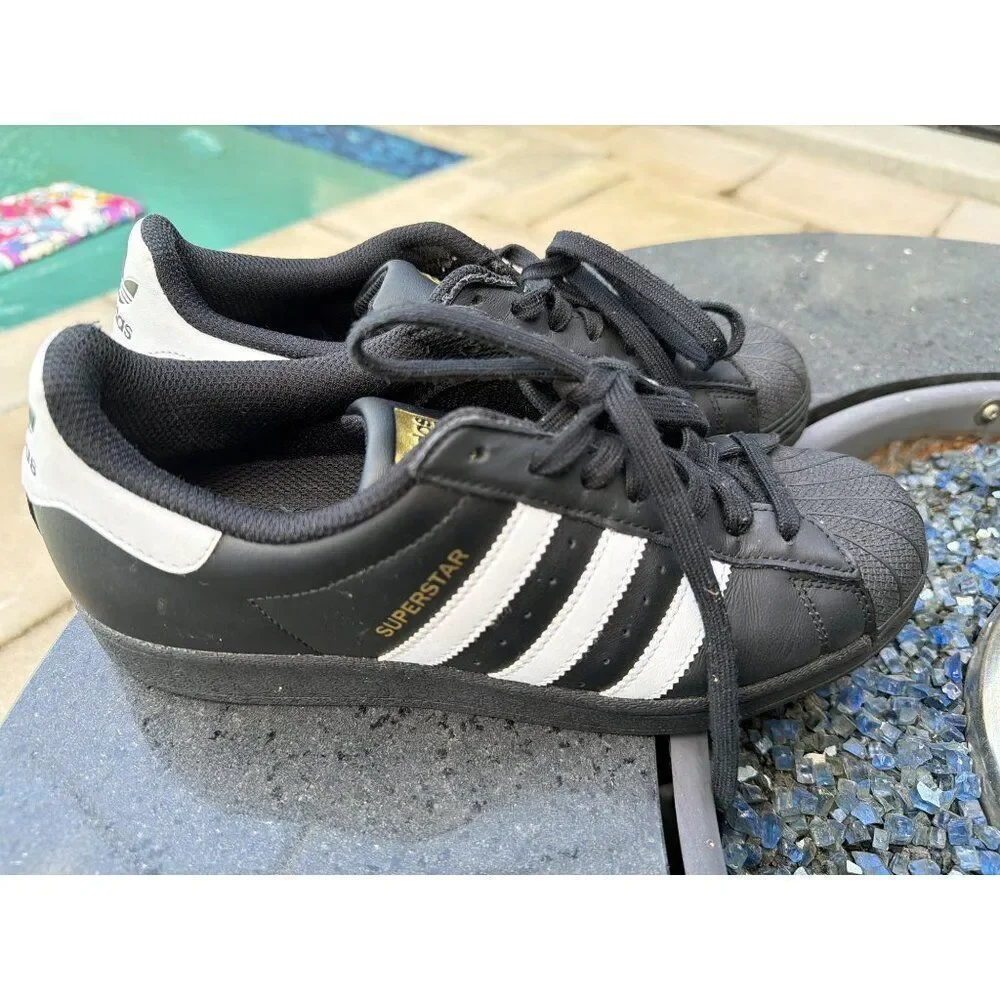 adidas provide same